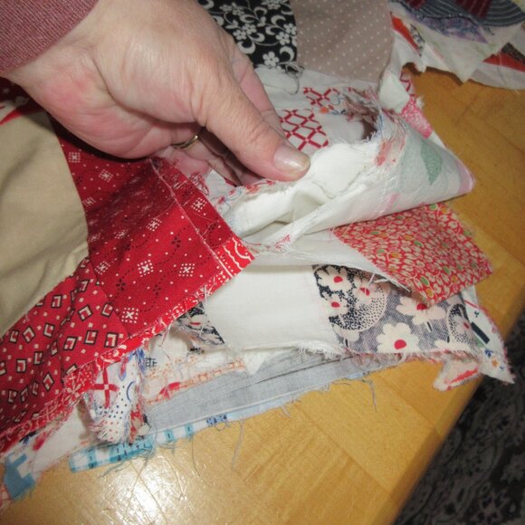 Estate Sale Vintage Handmade quilt blocks squares and fabric over 55 - Picture 2 of 9